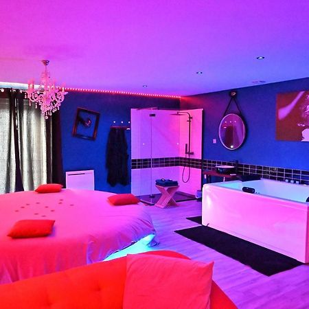 Nuit Insolite-Room Love Saint-Germain  Buitenkant foto