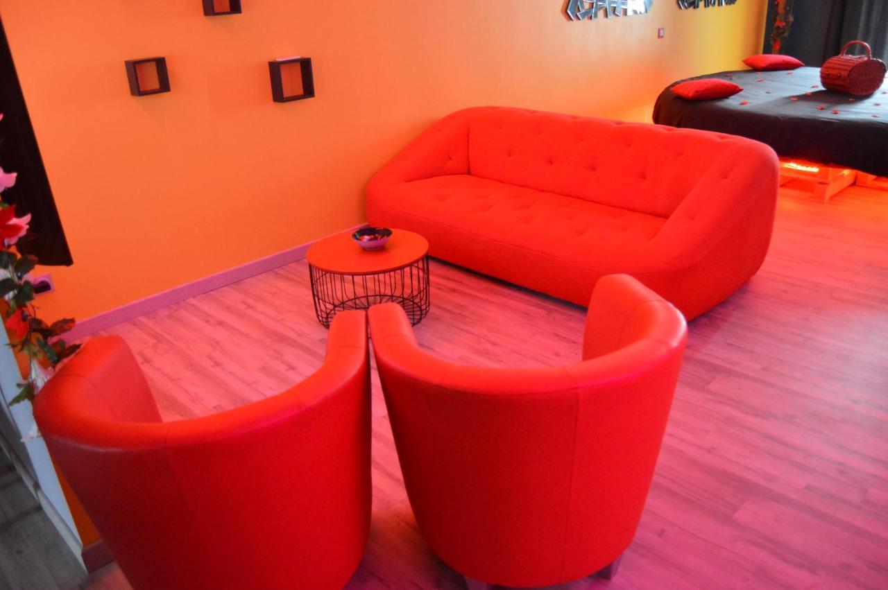 Nuit Insolite-Room Love Saint-Germain  Buitenkant foto