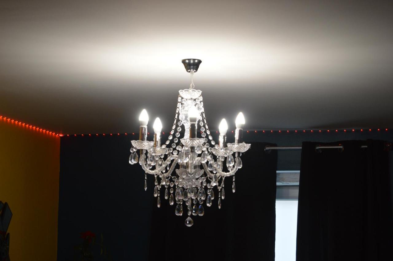 Nuit Insolite-Room Love Saint-Germain  Buitenkant foto