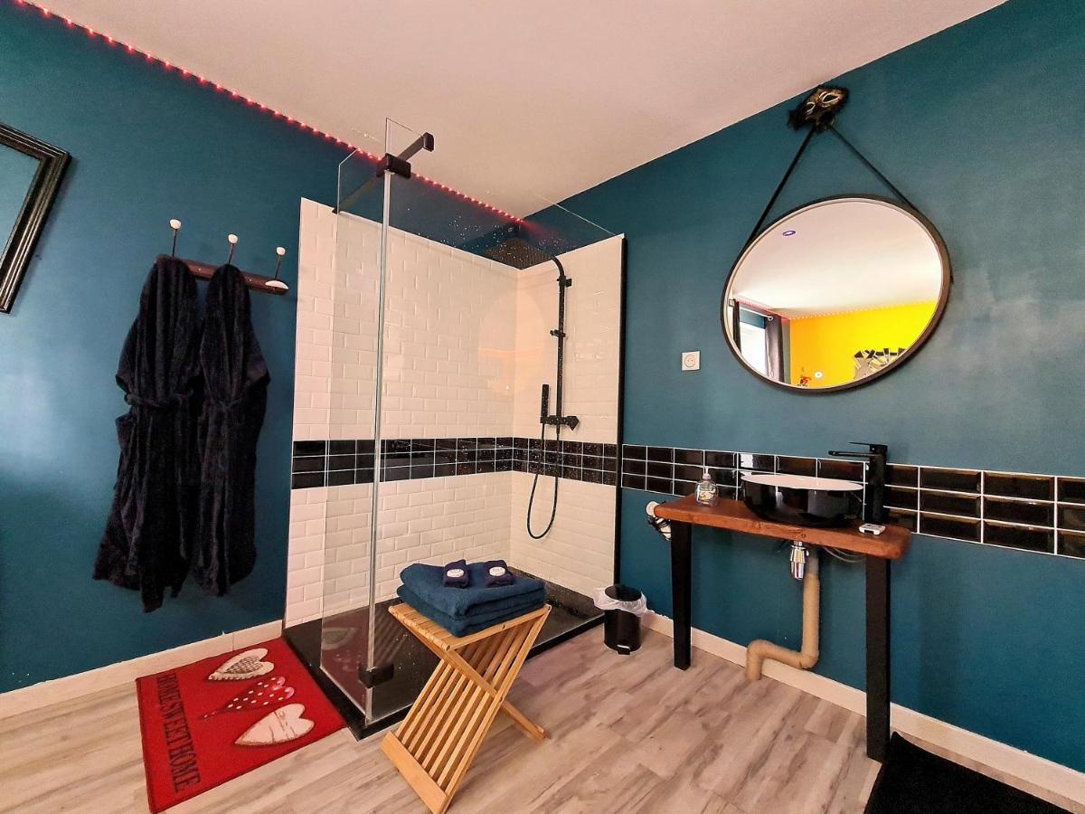 Nuit Insolite-Room Love Saint-Germain  Buitenkant foto